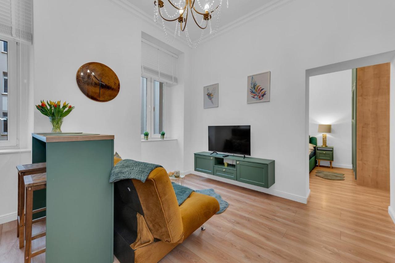 Polonia Apartment Centrum Z Miejscem Parkingowym Λοτζ Εξωτερικό φωτογραφία