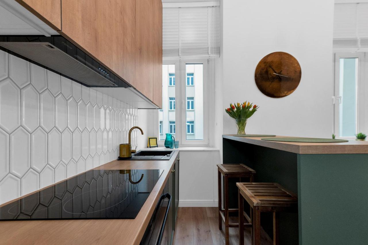 Polonia Apartment Centrum Z Miejscem Parkingowym Λοτζ Εξωτερικό φωτογραφία